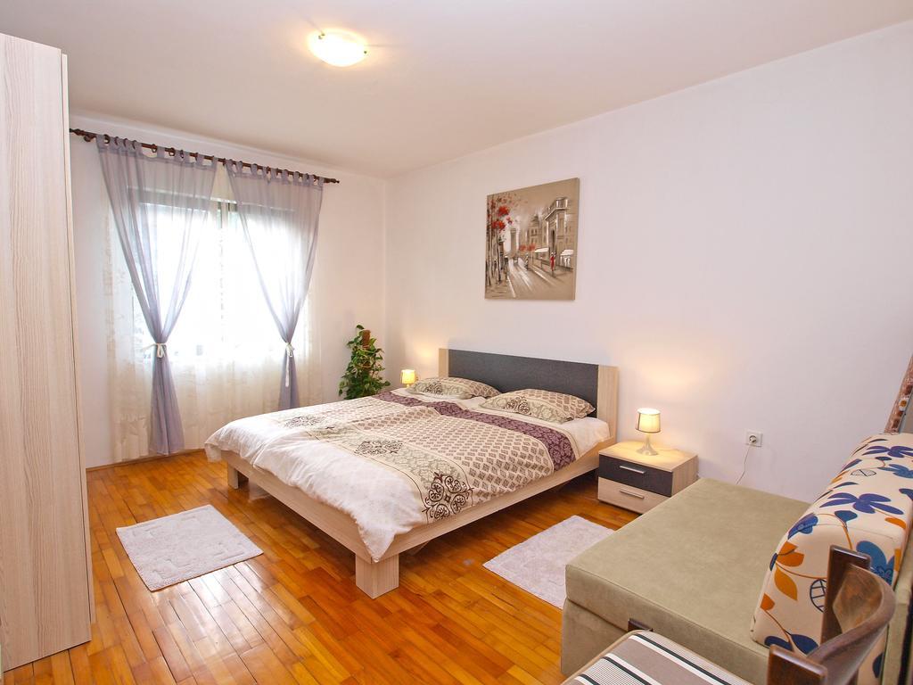 Family Friendly Apartment 946 普拉 外观 照片