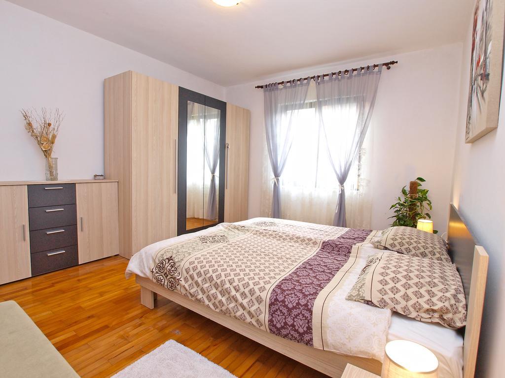 Family Friendly Apartment 946 普拉 外观 照片